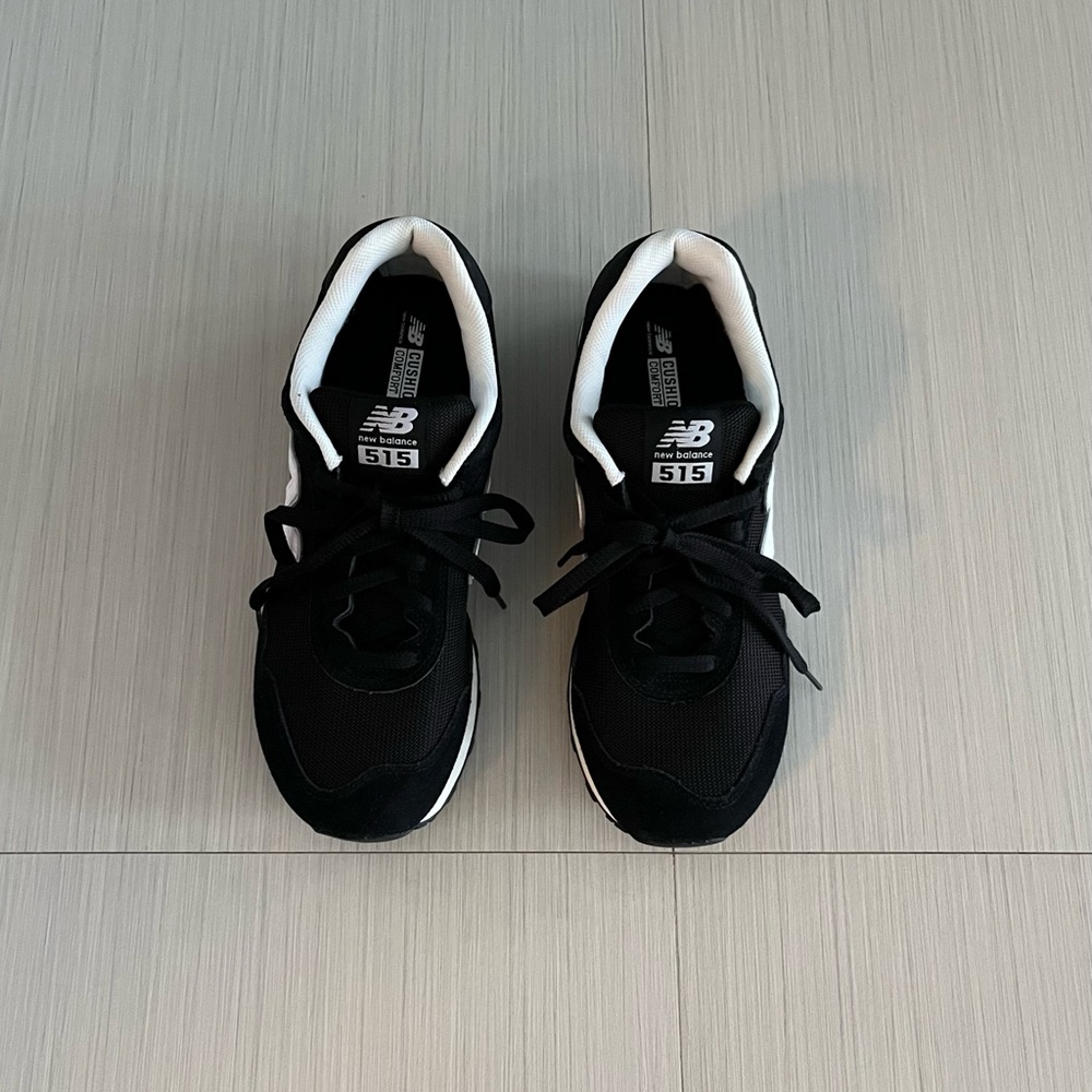New Balance 515 Black & white lace up Sneakers